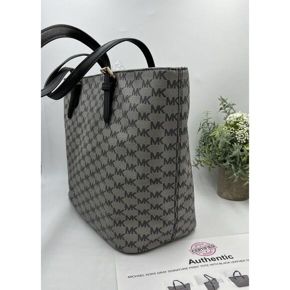 Authenticated Michael kors Gray Black Signature Logo Leather Trim Tech Tote Bag - Picture 5 of 16